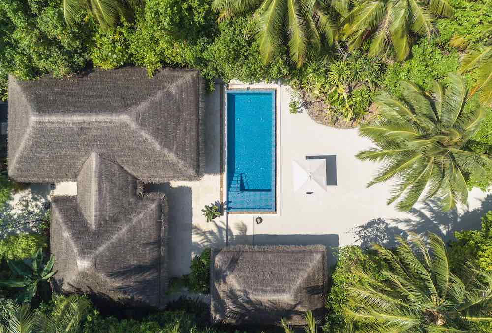 Deluxe Beach Pool Villa at Velaa Private Island thumbnail 5
